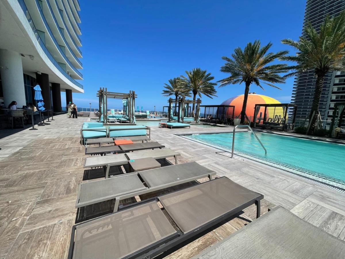Stay At The Top With Amazing Views By Rent4Us Hollywood Exterior foto