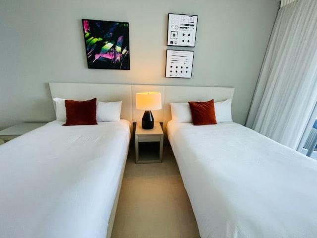 Stay At The Top With Amazing Views By Rent4Us Hollywood Exterior foto