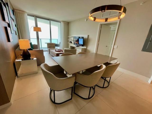 Stay At The Top With Amazing Views By Rent4Us Hollywood Exterior foto